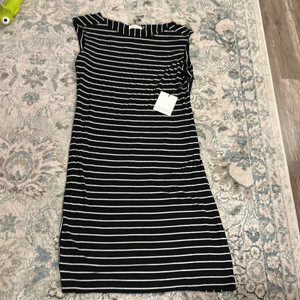 Calvin Klein Dress Size 10 White Black Striped Stretchy Fitted